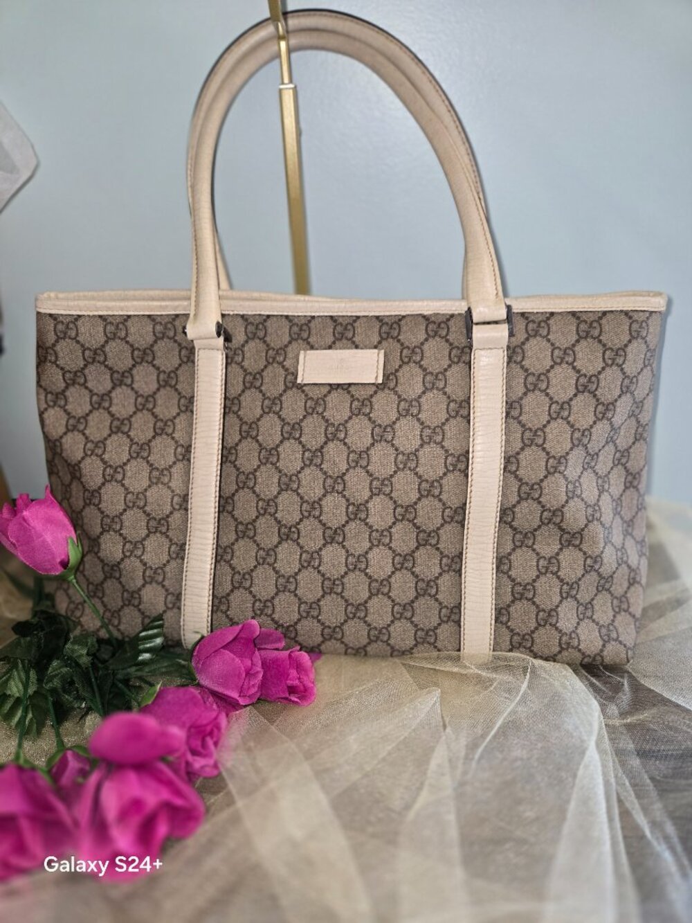 Gucci GG Canvas Tote Bag Beige/Ebony Monogram Leather Trim Shoulder Bag - Picture 8 of 10